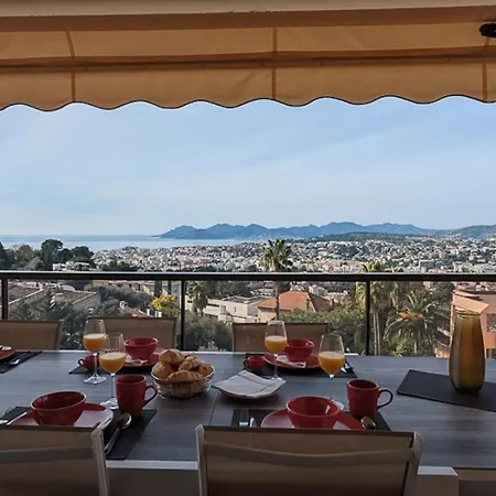 Victoria 5 Bedrooms * Le Cannet