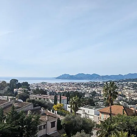 Victoria 5 Bedrooms * Le Cannet